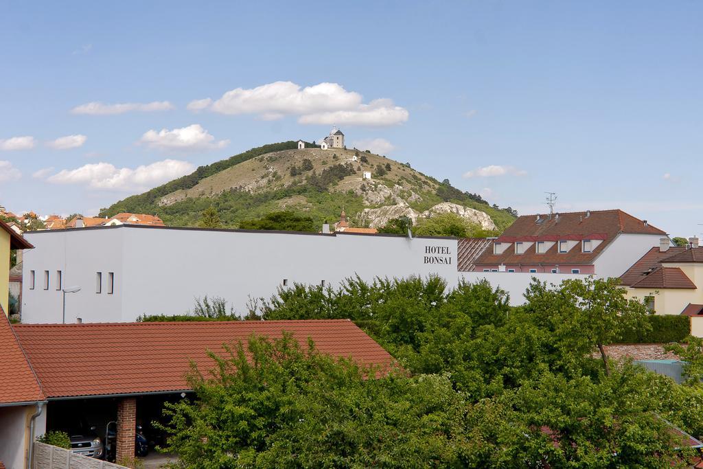 Pension Cizek Микулов Экстерьер фото