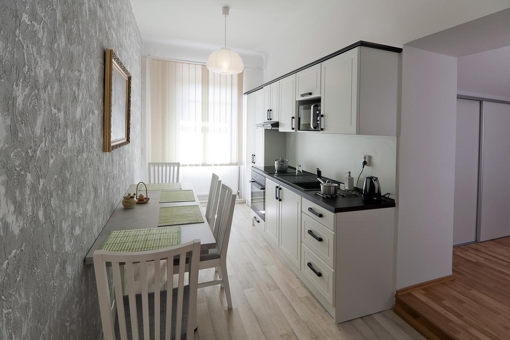Pension Cizek Микулов Экстерьер фото
