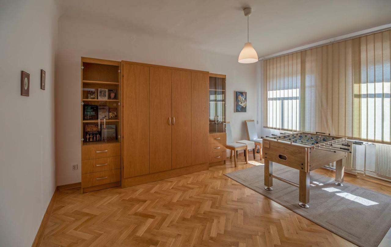 Pension Cizek Микулов Экстерьер фото
